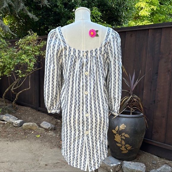 Jo Sephine Greta Dress with Geometric Pattern - Picture 4 of 5